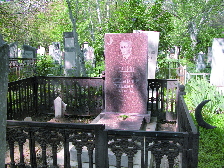 Писатель, драматург, переводчик