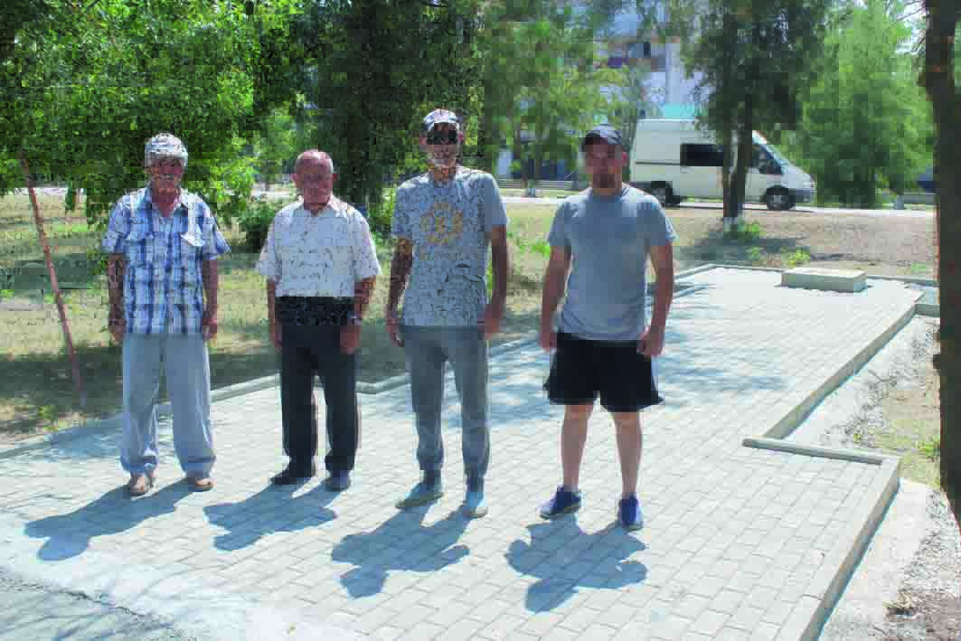 Участие в установке памятника Челебиджихану – вклад в общенациональное дело!